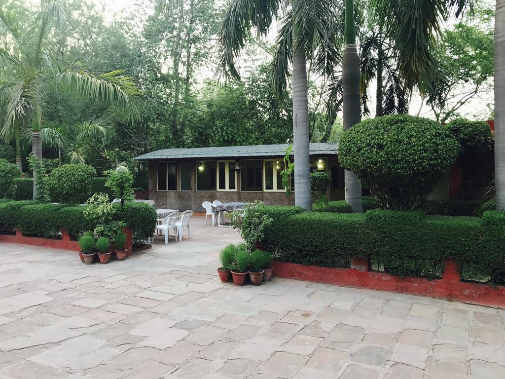 Hotel Sheela, 100M From Taj Mahal Agra  Ngoại thất bức ảnh