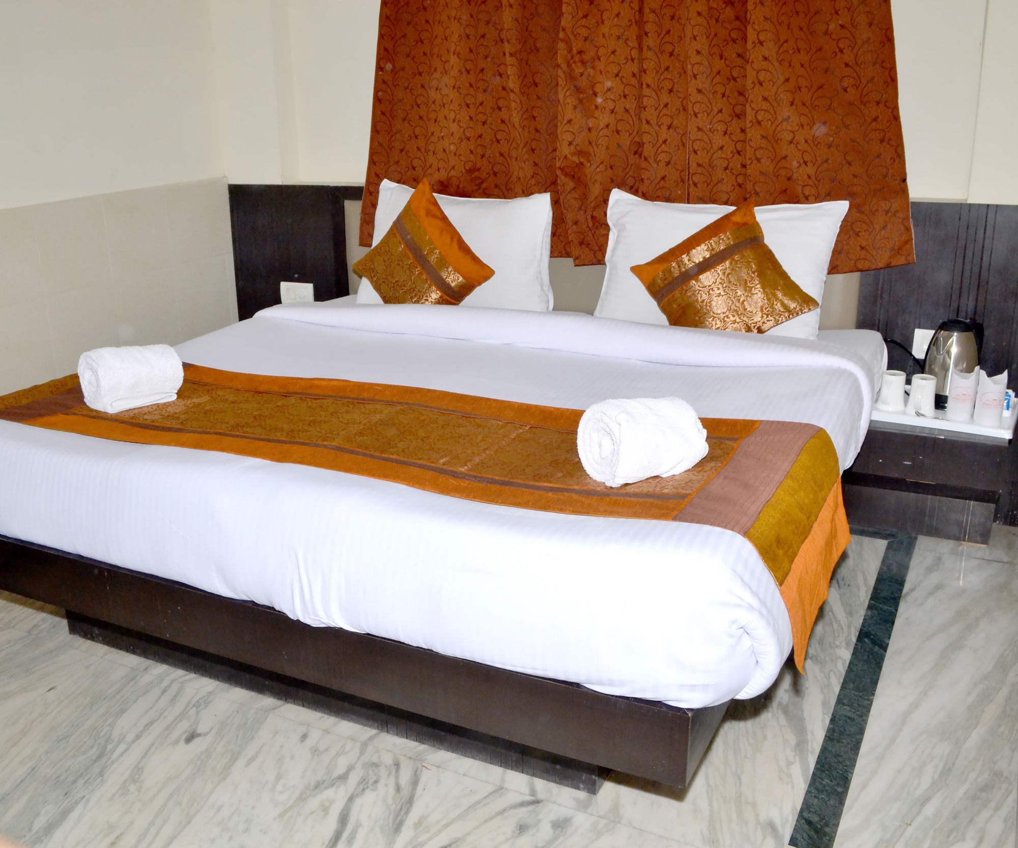 Hotel Sheela, 100M From Taj Mahal Agra  Ngoại thất bức ảnh